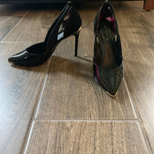Ted Baker London Black heels with Gold detail.